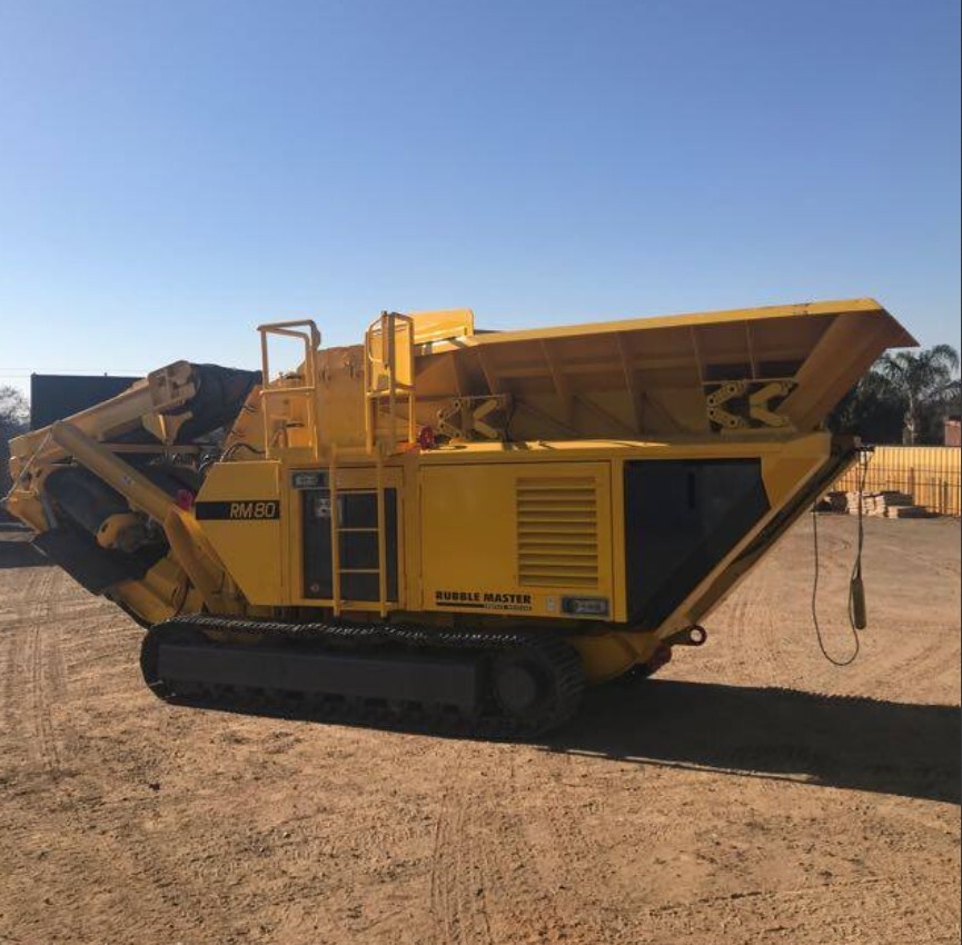 ENI Supplies Rubble Master crusher for processing demolition rubble